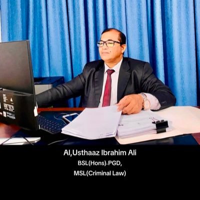 يَا أَيُّهَا الَّذِينَ آمَنُوا اذْكُرُوا اللَّهَ ذِكْرًا كَثِيرًا