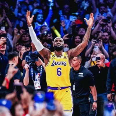 LeBron’s the 🐐| LUKA4MVP 🏆| Rui Enthusiast 👹 | AR15 🔫 | Brunson Burner ☄️| Leek is him 🏈 | Roman Reigns ☝🏽| Liv Morgan 👑| #LakeShow | #NYGiants