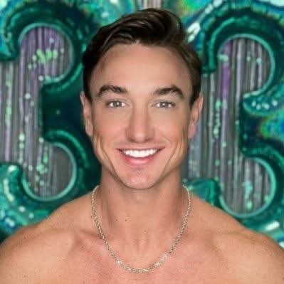 Private account of Cade Maddox| DM opened for bookings & FaceTime shows.