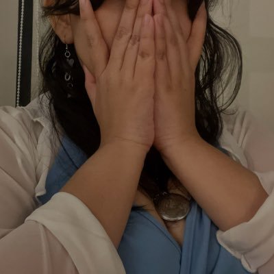 palatinusastera's profile picture. 𝘞𝘦 𝘣𝘰𝘵𝘩 𝘭𝘪𝘬𝘦 𝘢𝘱𝘱𝘭𝘦 𝘤𝘪𝘥𝘦𝘳 ☆