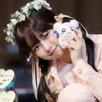 みか (@mikan08097) 's Twitter Profile