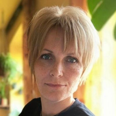 elizabethapol's profile picture. 
