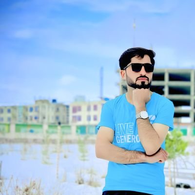 انسان پورې د زړه هیلې مه تړئ نه ارزی ...!
FـــــــــــــــNـــــــــS!🖤!🙂