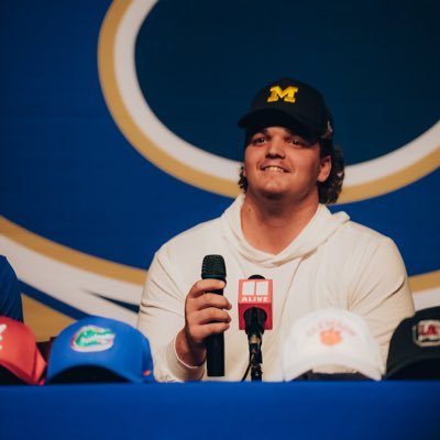 '26 OL 4⭐️ Michigan Commit - ESPN 300 - UA ALL AMERICAN INVITE