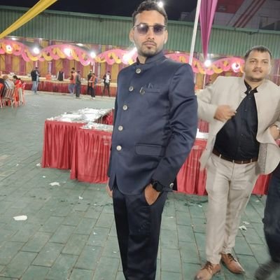 SumitPa04298886's profile picture. Business & CEOs