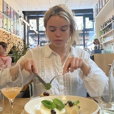 AlukaXD's profile picture. Judy&V OTP
Rhaenicent Forever
𝐆'𝐧𝐢𝐠𝐡𝐭, 𝐕𝐚𝐥𝐞𝐫𝐢𝐞. 𝐓𝐨𝐝𝐚𝐲 𝐰𝐚𝐬 𝐚 𝐠𝐨𝐨𝐝 𝐝𝐚𝐲 -𝐉𝐨𝐡𝐧𝐧𝐲 𝐒𝐢𝐥𝐯𝐞𝐫𝐡𝐚𝐧𝐝
#AgentsofSHIELDForever