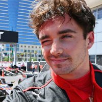 Wallow_Flower (Fanfic Leclerc no fixado) 🏎️ ✨ (@wallow_flowwer) 's Twitter Profile