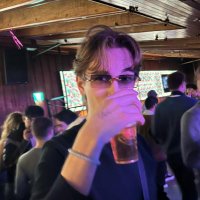 Nicks zu sehen (@nickszumachen) 's Twitter Profile
