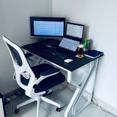 FAIN_tweets's profile picture. Christ is my Rock!!!
My_Firm_Foundation!!!