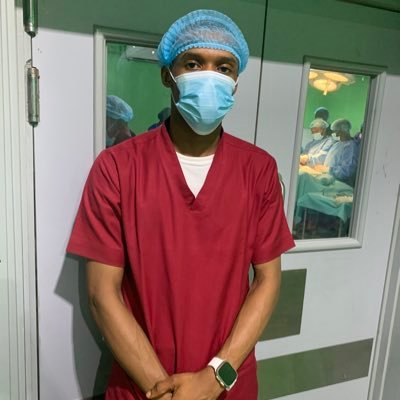 OchulorObinna's profile picture. Radiographer