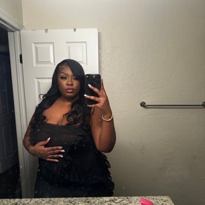 ItssRockyBih's profile picture. Pisces| 🇯🇲🏳️‍🌈| Most hatedd