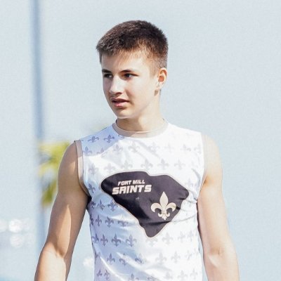 TE/LB |🎓 2029 @ Catawba Ridge High School 🏈🏋️ | 4.9 GPA | 14 years old | 6'| 170lbs | 210lb Bench | 300lb Squat | Proverbs 3:5