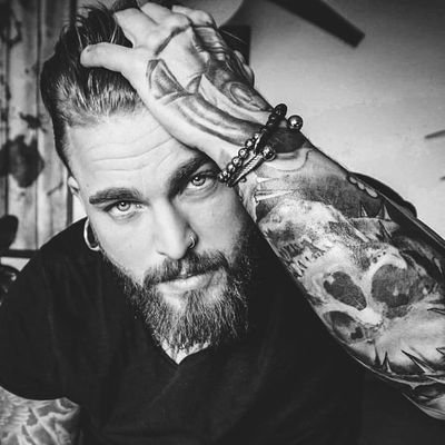 A Dominant needs to feel needed. A Submissive needs to feel wanted. @Hope_Dreams807 is #MINE #CHERISHED & #PROTECTED #BoundTogether 🔗 🔞 {RL}