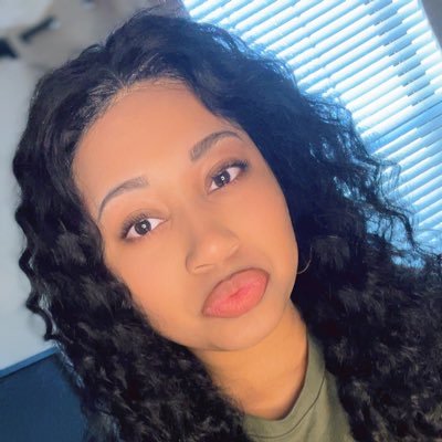 With God All things are Possible 🙏🏽, Jesus I luv 💜. Entrepreneur, Actress/Singer, Author, YouTuber/Gamer, Foodie/Adventurer, Lupus warrior and Cat Mom 🐱.