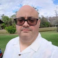 King of Podcasts (@kingofpodcasts) 's Twitter Profile Photo King of Podcasts (@kingofpodcasts) 's Twitter Profile Photo