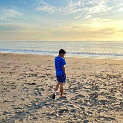 idmchirl's profile picture. 