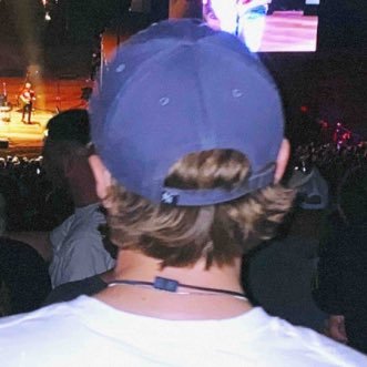 johnwg_30's profile picture. Navigating the slopes of Saas