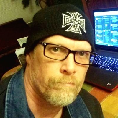 Founder @MusicMotionCbus, Writer, Podcaster, raconteur and consumer of eclectic music/coffee ~ Buy the ticket, take the ride ~ HST