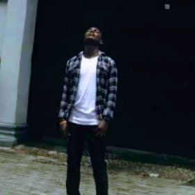 Thatboylun's profile picture. upcoming artist 👽
A.K.A-_ boyluna ☠️