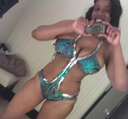 loving life im truly blessed i cant complain cus theres always someone doing worse then you