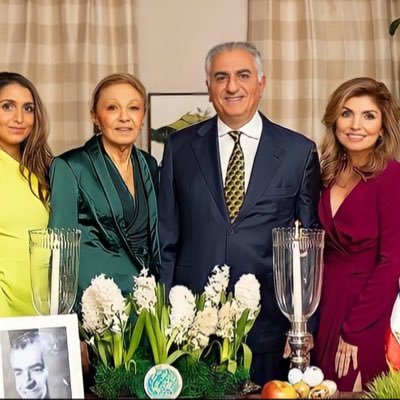 IranBan45405993's profile picture. تعهد به عشق و زندگی 💍💞تا ابد و يك روز جاویدشاه، پاینده ایران 🩵 👑رضاشاه دوم، شاه دل‌ها 💚🤍❤️👑 #KingRezaPahlavi