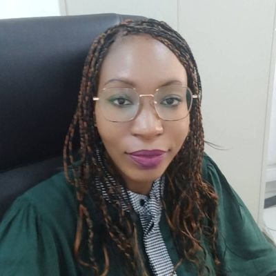 M. of Audit and Management control. Author. Passionnate about Africa 🌍, sciences 📐, litterat. 📚, arts 🎨, politics♟️ Eclectic !
I totally own my tweets 🇲🇱