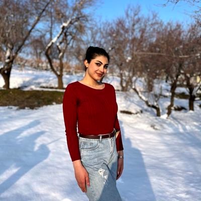 zahra_004r's profile picture. میو🦦