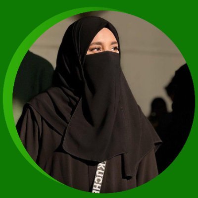 halimaongrid's profile picture. I'am Graphic Designer | Branding & Print Designe|
Turning ideas into visuals!
Work With Me.
#graphicdesign#Digitalmarketing#branding
