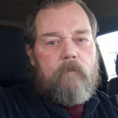 dude881742464's profile picture. 