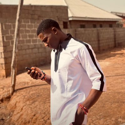 PrinceWealth_4's profile picture. Local kitchen for all kinds of local dishes. Cooking made easy by grilling. 👨‍🍳🥘🤤😋