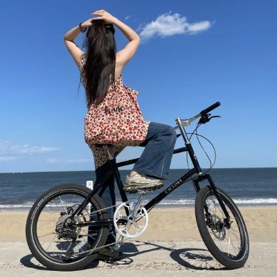 chiyonunes's profile picture. From scenic views to cute animals, I’m always exploring life’s little pleasures. Traveling the world, enjoying delicious meals, and making true friends. 🌍💖🍰