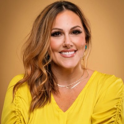 iveyeads1016's profile picture. Travel + Philanthropy + Business