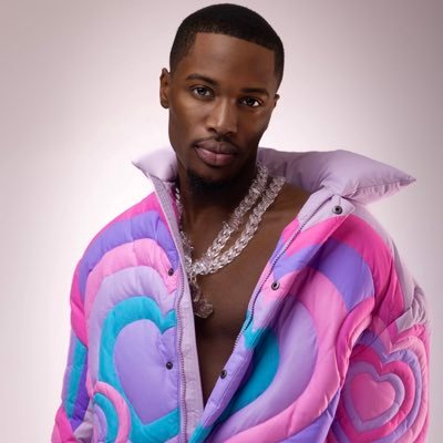 pop/r&b artist • reason why 👇🏾 OUT NOW available on all platforms