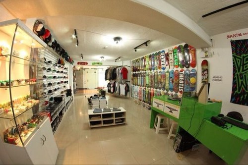 fasterskateshop's profile picture. Faster or die