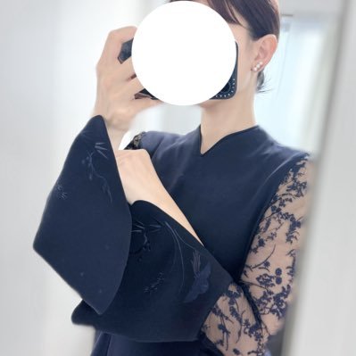 gvq_l's profile picture. 162cm骨格ウェーブブライトスプリング/フェミニスト♡お洋服とジュエリーが大好きです♡お知り合いの方ぜひお声がけください💎💚🍉