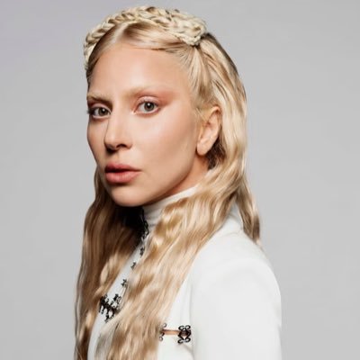 911Chromatica's profile picture. Lady Gaga lover | Disease 10/25 | LG7