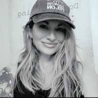 Larissa (@amylcris) 's Twitter Profile