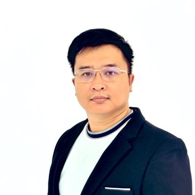 Owner of an outsourcing team in Vietnam. My linkedIn: https://t.co/ZK1Wsf876u Pet project for ML learners: https://t.co/MXdKevpiwk