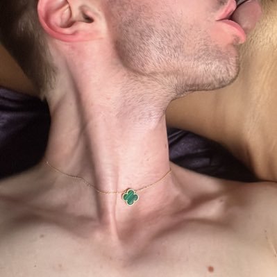 professional #gay, esthetician, facials, #phacials, lymphatic and other drainage. #top #breeder