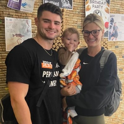 Philippians 4:13🙏🏼 Concord U Alum🏀 @MadisonMHeller❤️ Stryker Orthopedics