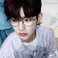 h🩵 (@sunflowergoogie) 's Twitter Profile
