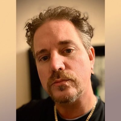 pithyvon's profile picture. I’m just here for the Free Speech.