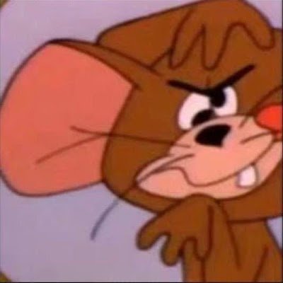 Isabella897563's profile picture. Blockchain developer exploring decentralized futures