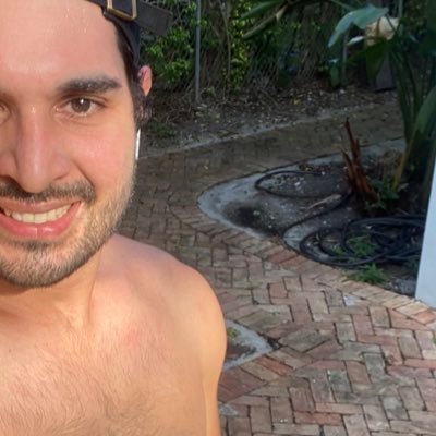 jose28blanco's profile picture. Made in Barranquilla! pocos follower por defecto.