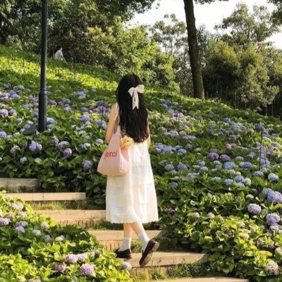 hazelyy_'s profile picture. love u💫