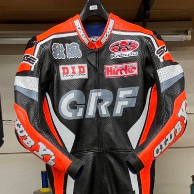 四輪から二輪に転向!2025年度よりHRCグロムカップに参戦します/尼崎のレースショップClubY’sさんで色々お世話になってます/伊丹で「GRF」というバイクショップ初めます/本業はラーメン屋/愛車はHRCグロムと400x