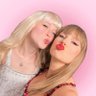 heartfitsright's profile picture. truth, dare, spin bottles ⸝⁺⊹