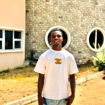 Oluwatobi_13's profile picture. Upcoming journalist