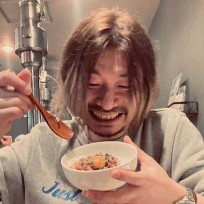 Bass: キヨステ / フラクタル△ / 凄井ブラザーズバンド / 毎日サプリメントバンド★office: 三軒茶屋ヘブンスドア★MV制作