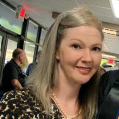 brendamarieward's profile picture. like sands through the hourglass..